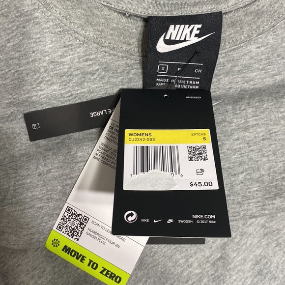 Nike t-shirt dress - Picture 10 of 10